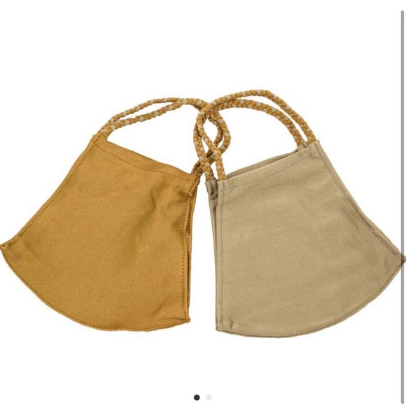 Set of 2 Pomchies Face Mask - Picture 1 of 1